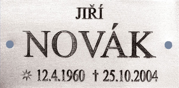 Engraved urn label 4 - Funeral Service Helfi Prague